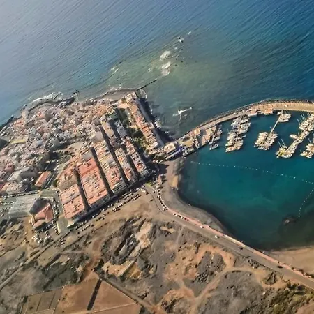 Sunny-harbour *