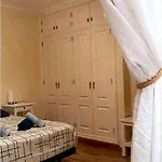 Апартаменты Sunny Harbour Арона